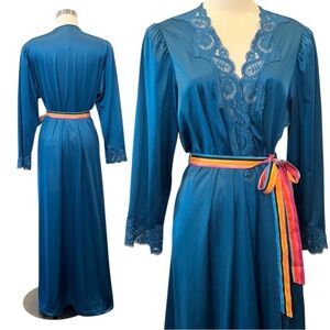 OLGA Silky Nylon Peacock Blue Teal Lace Vintage Maxi Dressing Gown 80s Robe 2XL